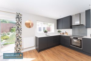 Kitchen- click for photo gallery